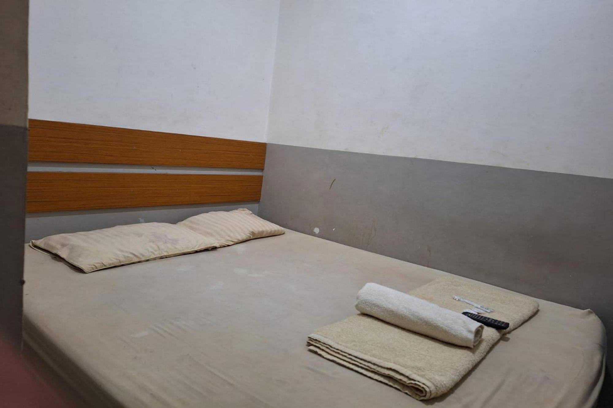 Oyo 93584 Rukotel South Tangerang Dış mekan fotoğraf