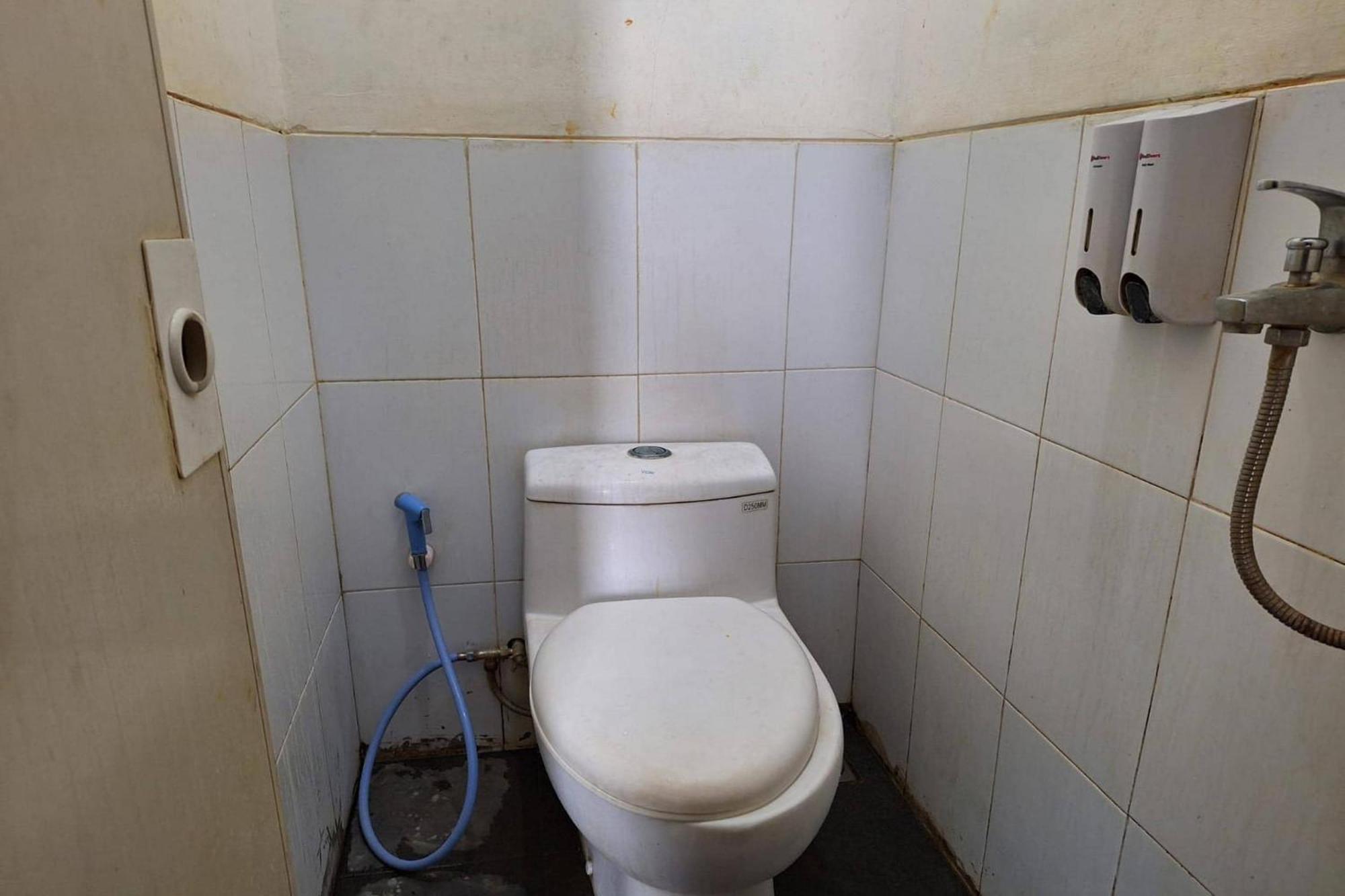 Oyo 93584 Rukotel South Tangerang Dış mekan fotoğraf