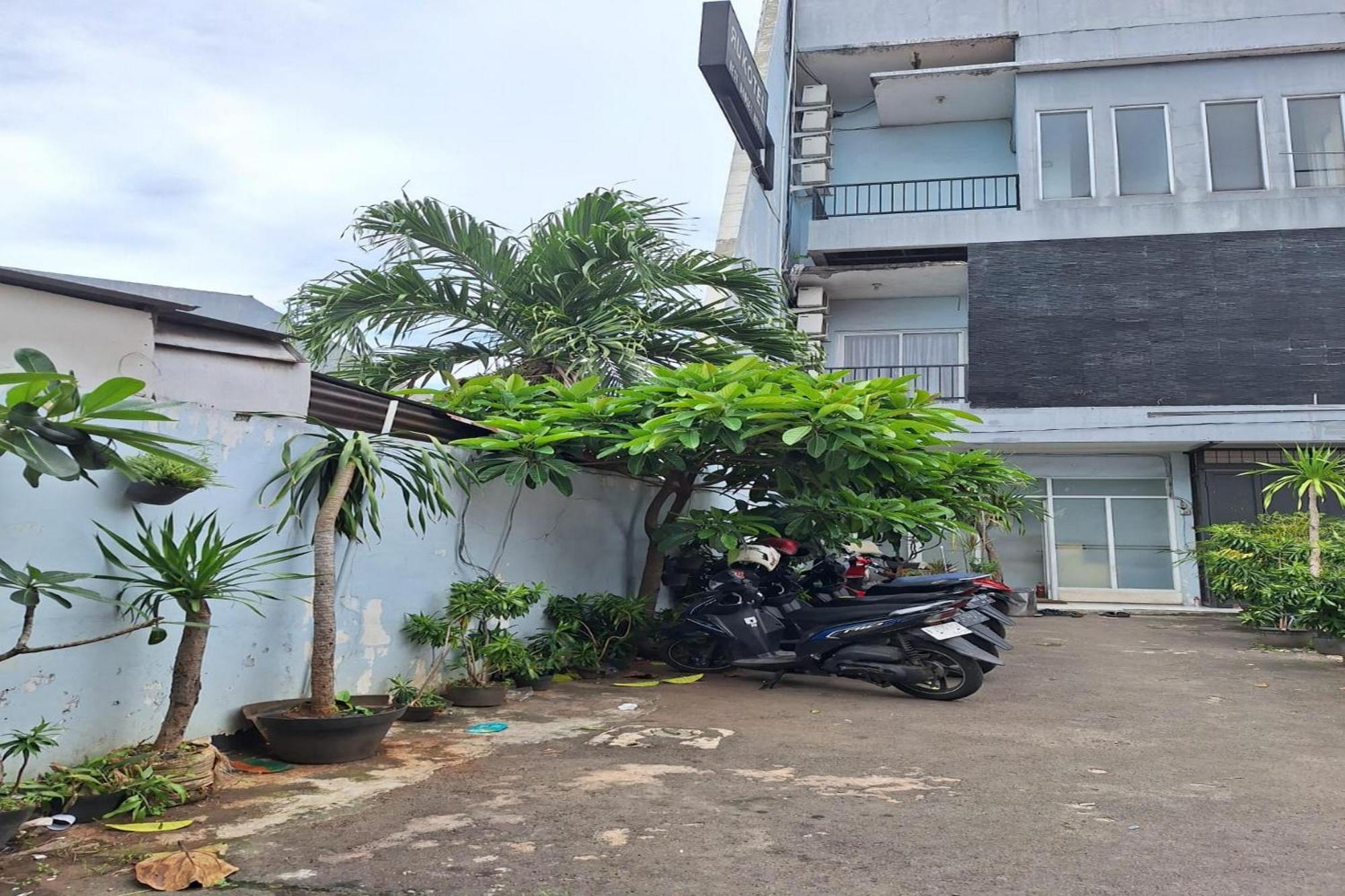 Oyo 93584 Rukotel South Tangerang Dış mekan fotoğraf